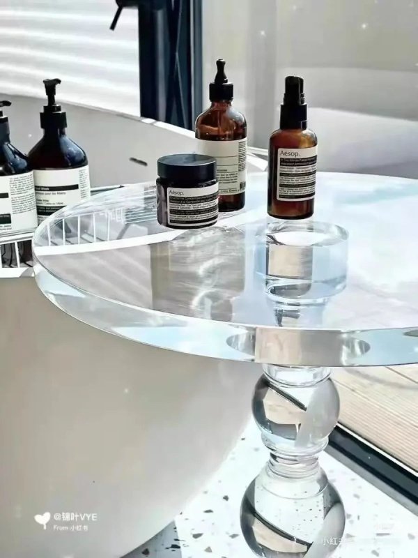 Albia Acrylic Coffee Table - FCHF CITY