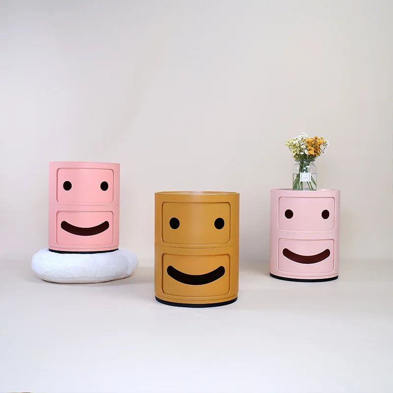 Berri Smiling Face Bedside Table - FCHF CITY
