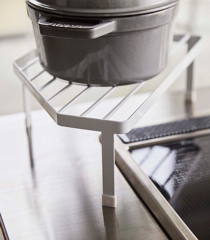 Corner Riser - One - Tier - Steel - FCHF CITY