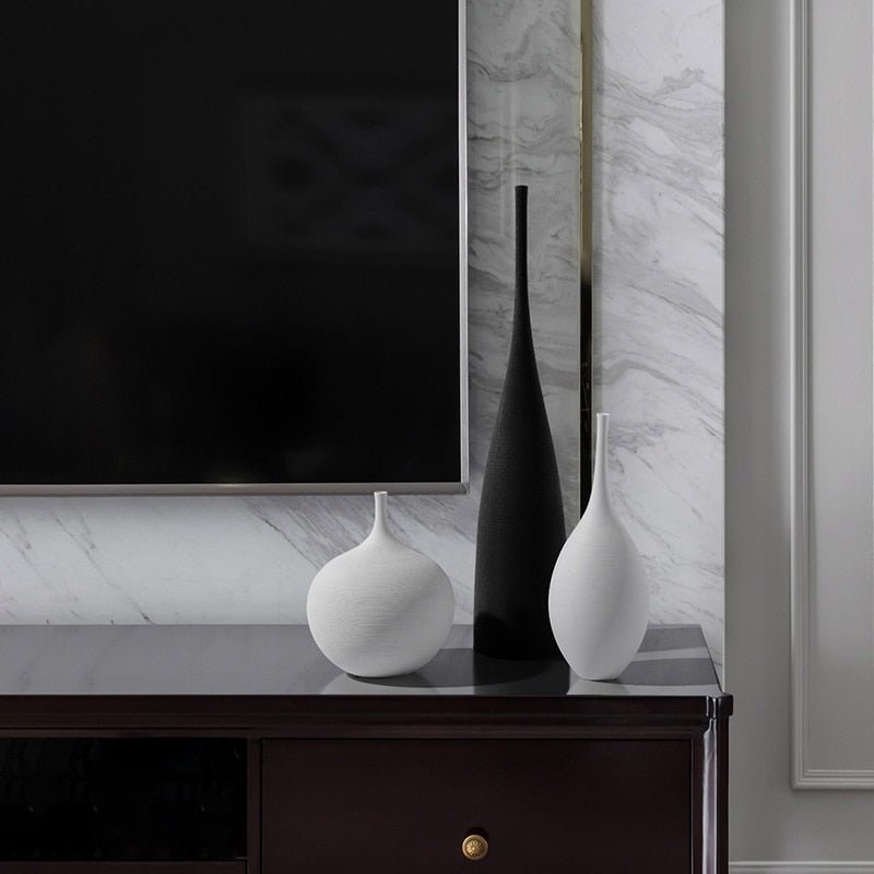 Ellure Modern Ceramic Vase - FCHF CITY