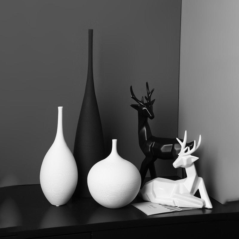 Ellure Modern Ceramic Vase - FCHF CITY
