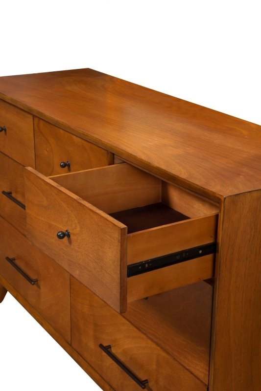 Flynn Dresser, Acorn - FCHF CITY