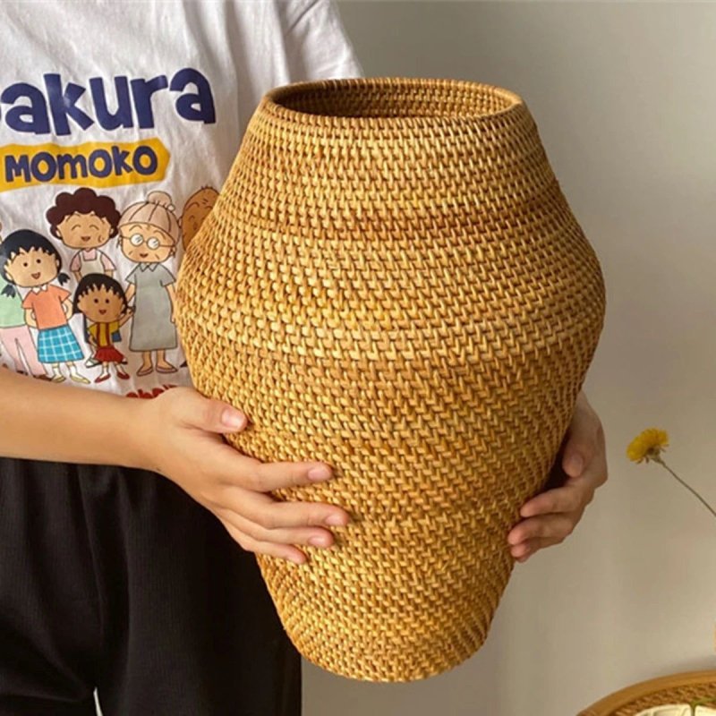Hand - crafted Rattan Flower Vase - FCHF CITY
