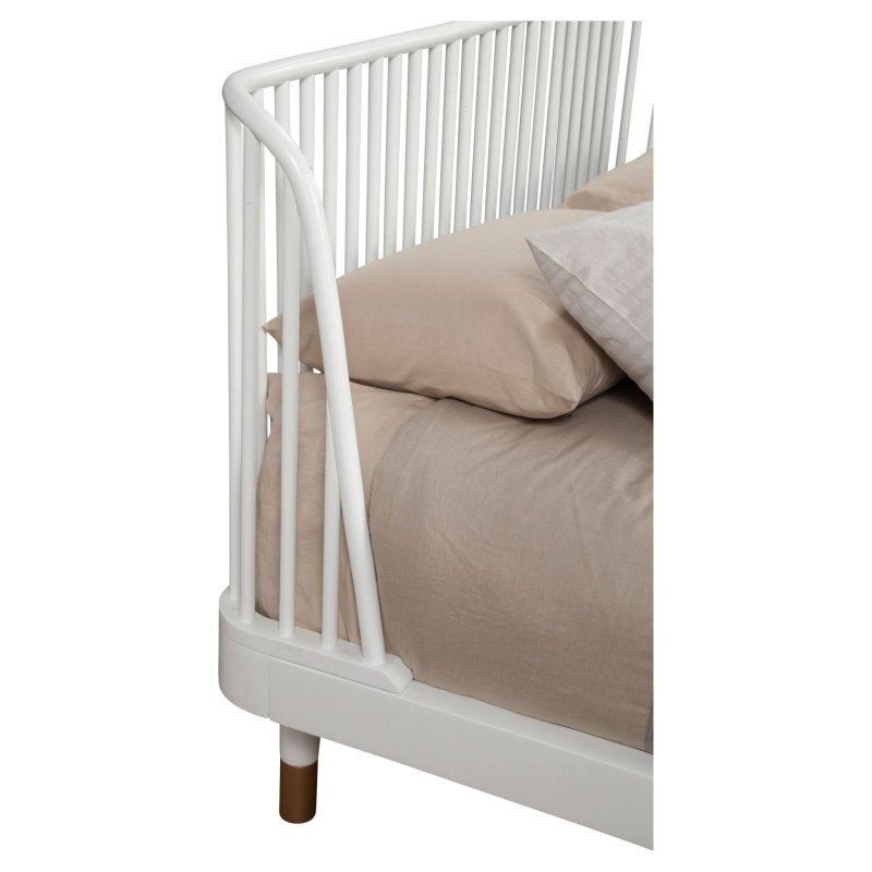 Madelyn Slat Back Platform Bed - FCHF CITY