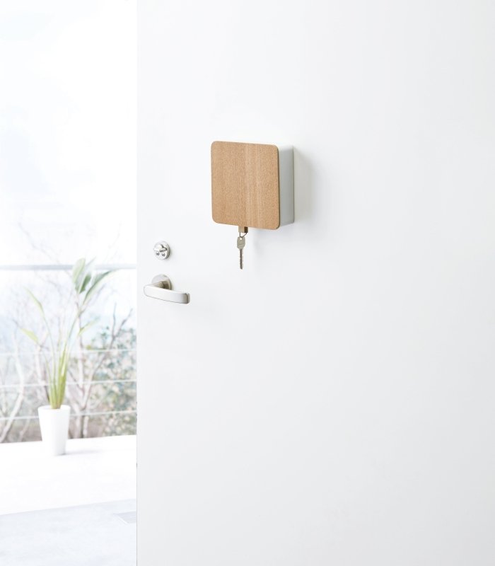 Magnetic Key Cabinet - Steel + Wood - FCHF CITY