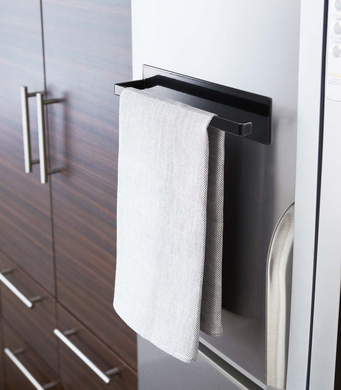 Magnetic Paper Towel Holder - Steel - FCHF CITY