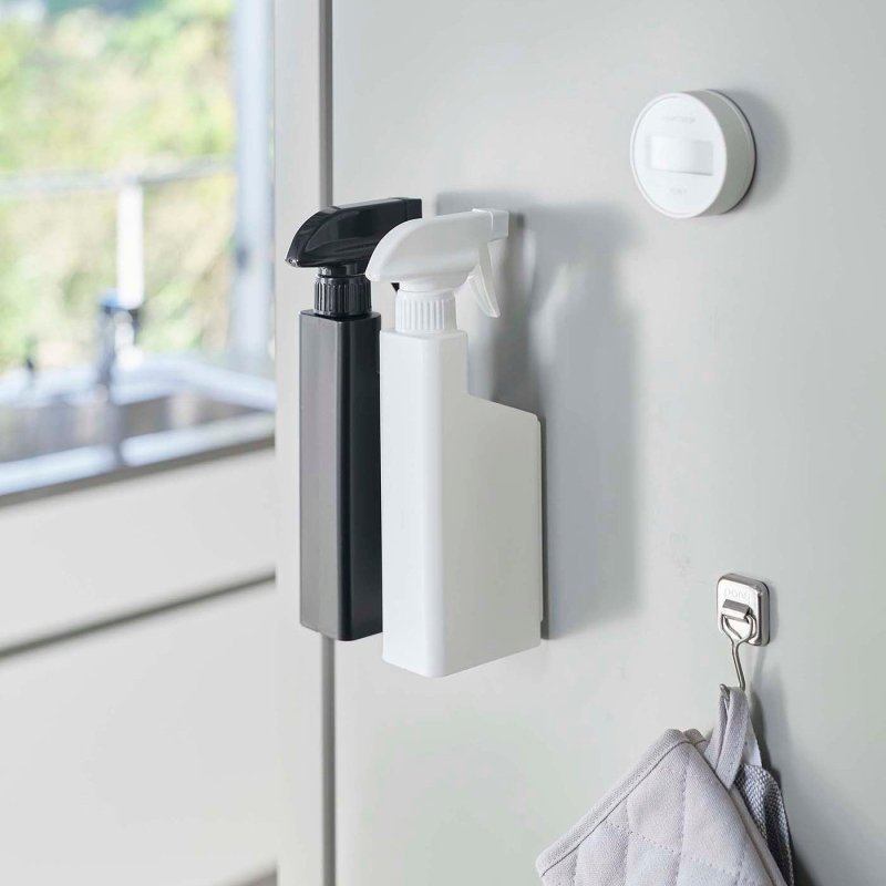 Magnetic Spray Bottle - FCHF CITY