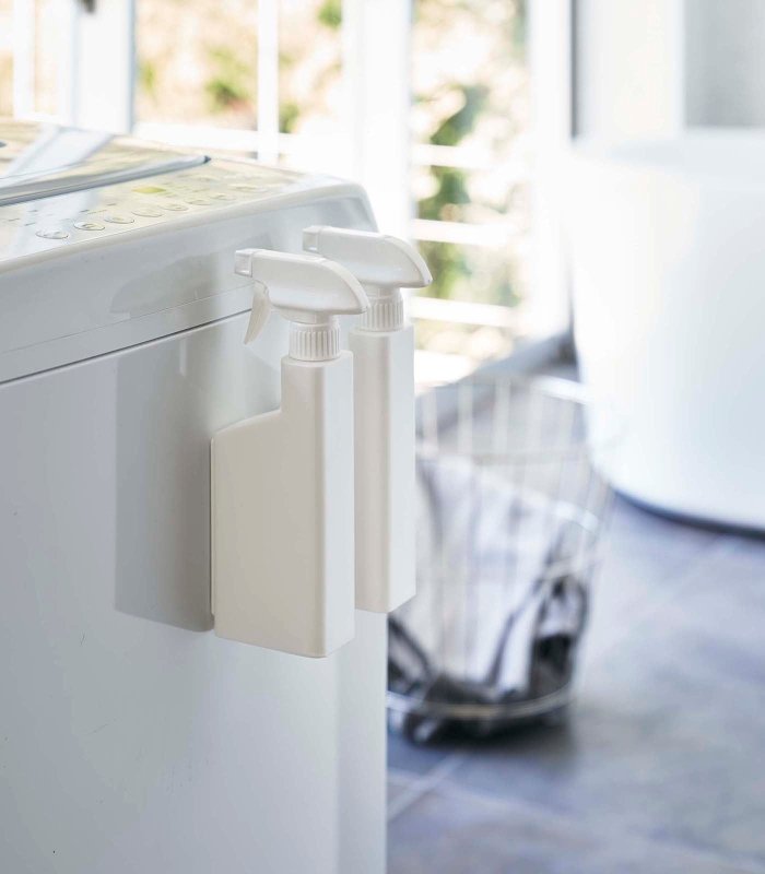 Magnetic Spray Bottle - FCHF CITY