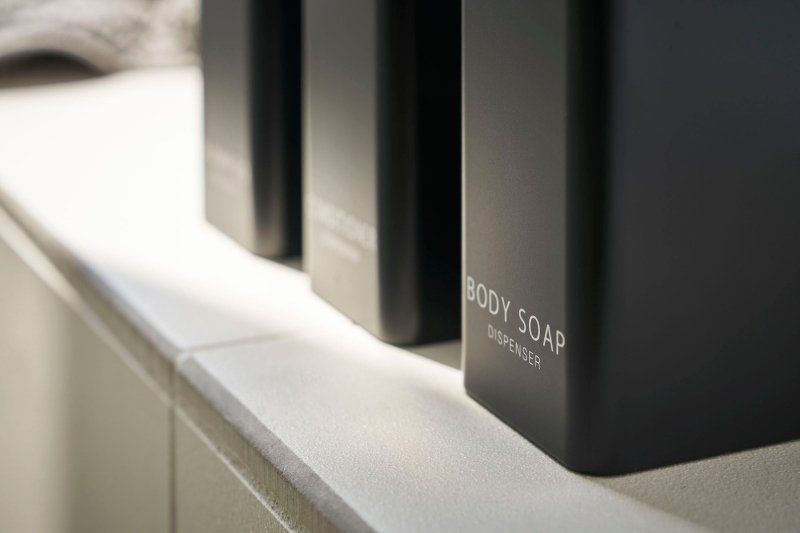 Rectangle Dispenser Bundle - Shampoo, Conditioner, and Body Soap - FCHF CITY