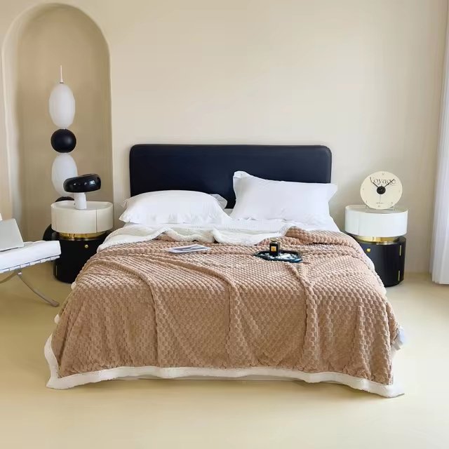 Reversible Microfiber Blankets - FCHF CITY