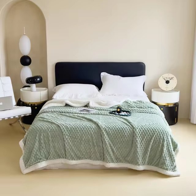 Reversible Microfiber Blankets - FCHF CITY