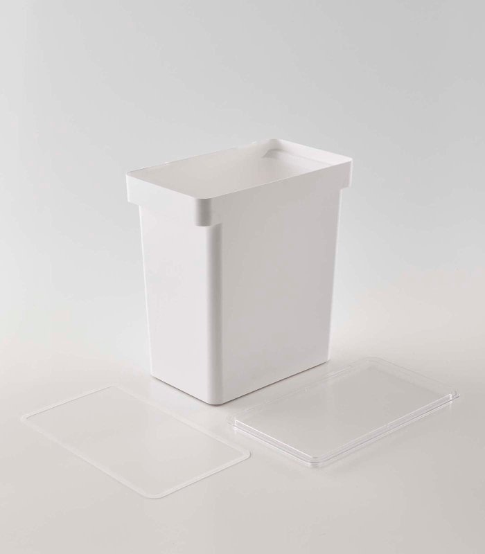 Rolling Airtight Pet Food Container (25 lbs.) - FCHF CITY