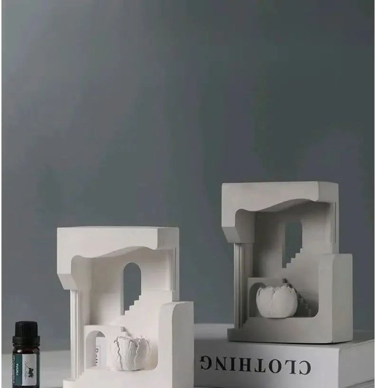 Seraphim Table Lamp - FCHF CITY