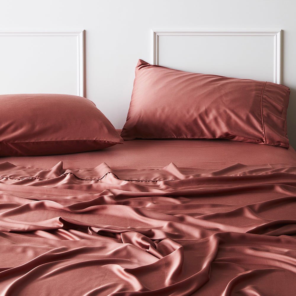 Signature Sateen Fitted Sheet - FCHF CITY