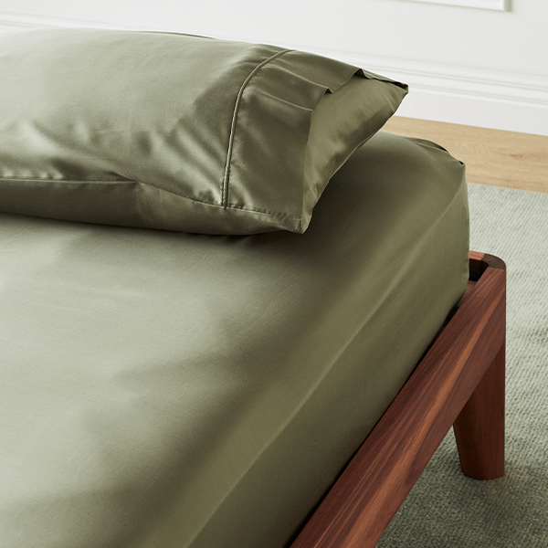Signature Sateen Fitted Sheet - FCHF CITY