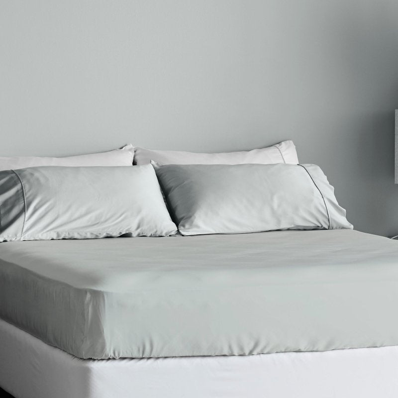 Signature Sateen Fitted Sheet - FCHF CITY