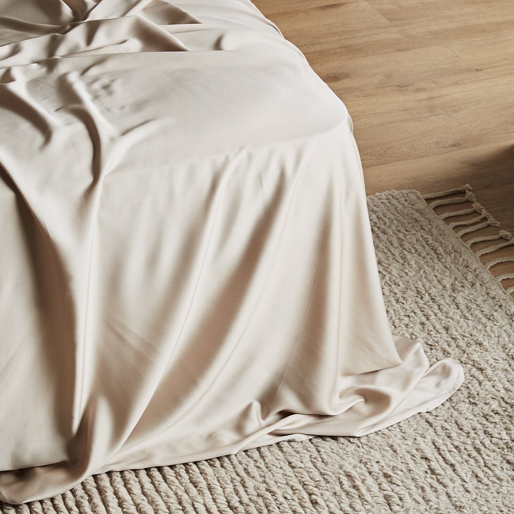 Signature Sateen Flat Sheet - FCHF CITY