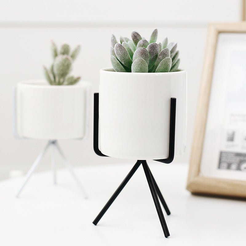 Tabletop Tripod Vase - FCHF CITY