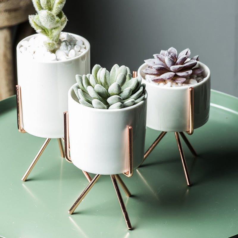 Tabletop Tripod Vase - FCHF CITY