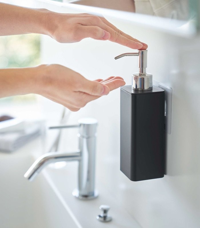 Traceless Adhesive Soap Dispenser - FCHF CITY