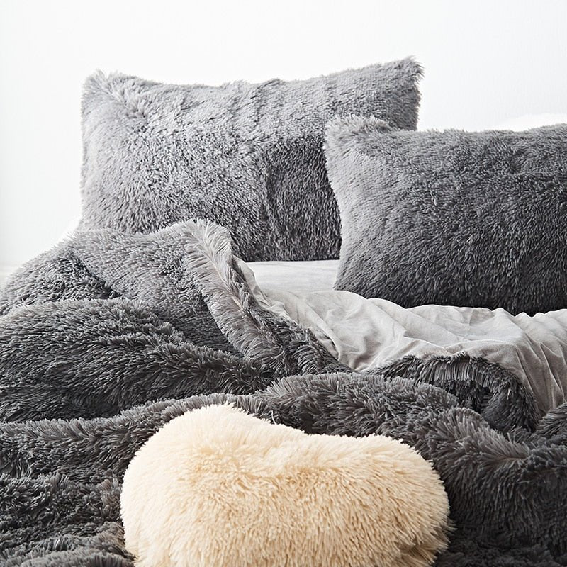 Ultrafur Bedding Set - FCHF CITY