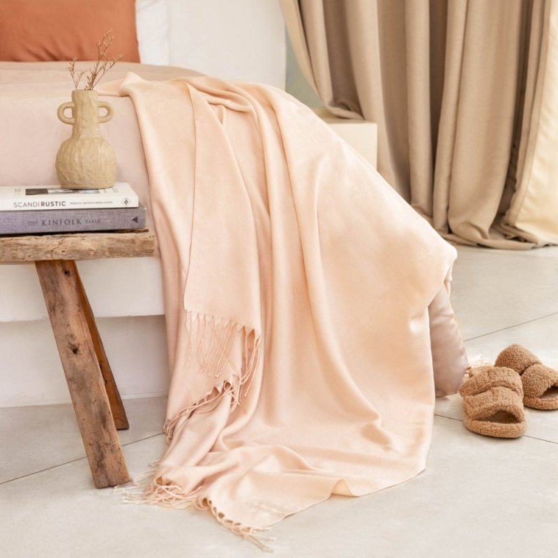 Vegan Cashmere Woven Throw Blanket - FCHF CITY