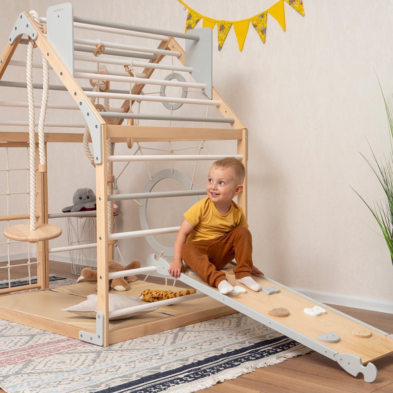 Wooden Climbing Playhouse - FCHF CITY
