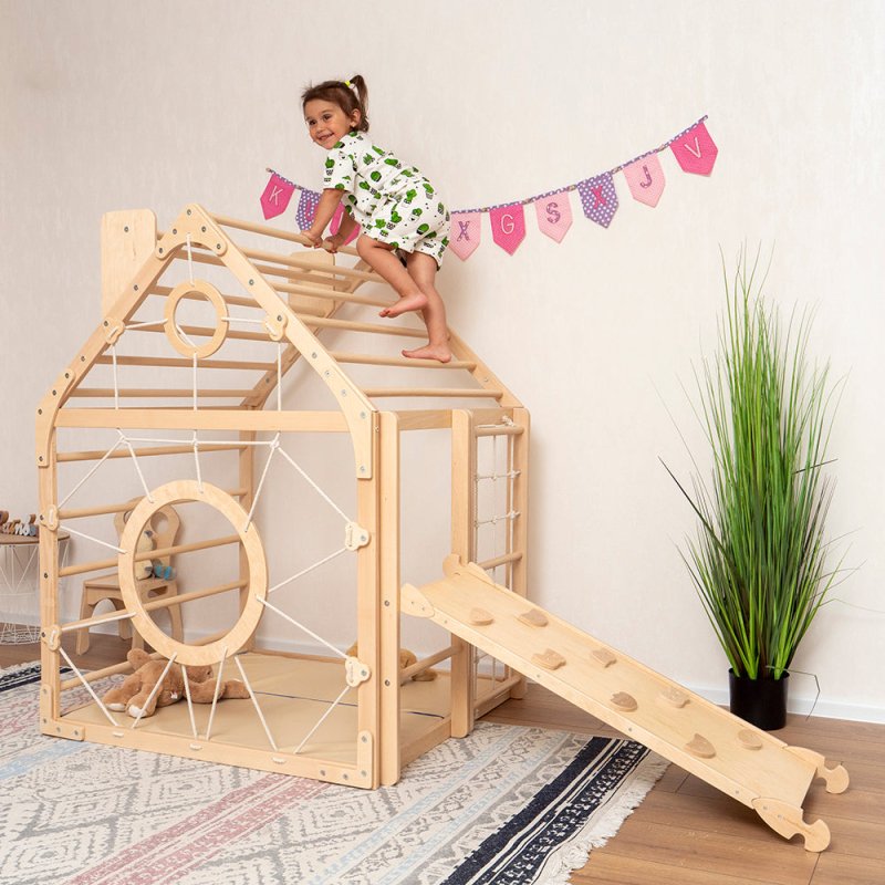 Wooden Climbing Playhouse - FCHF CITY