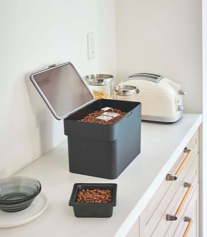 Airtight Pet Food Container - Three Sizes - FCHF CITY