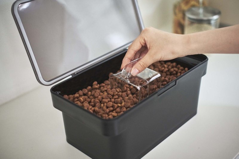 Airtight Pet Food Container - Three Sizes - FCHF CITY