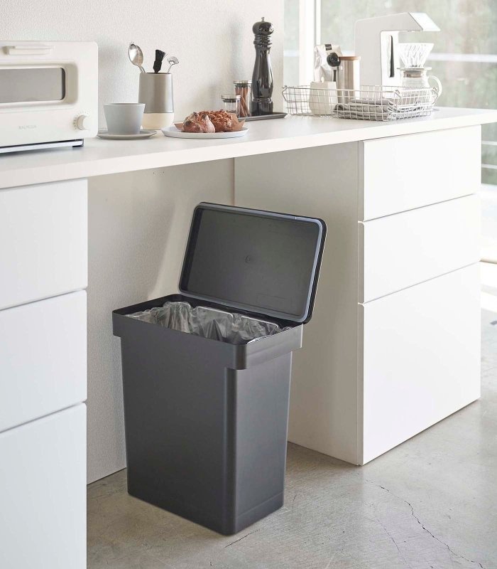 Airtight Rolling Trash Can - FCHF CITY