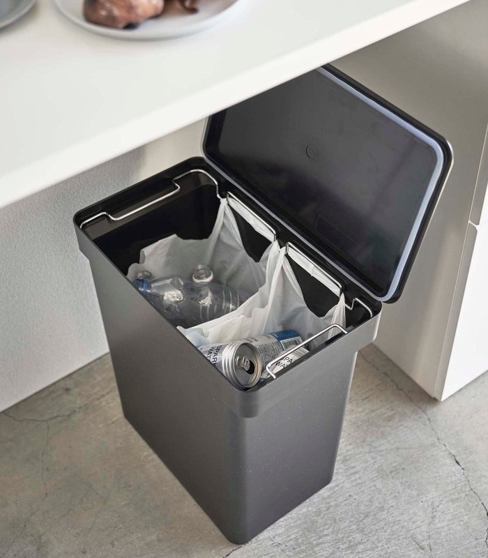 Airtight Rolling Trash Can - FCHF CITY