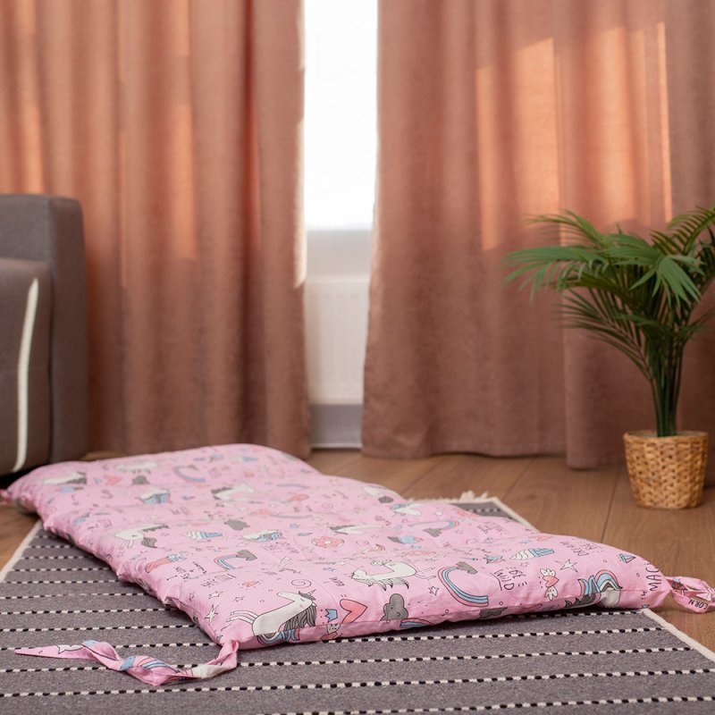 Climbing Arch Cushion - FCHF CITY