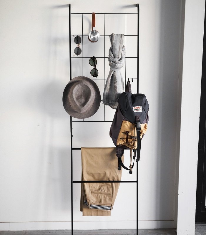 Leaning Ladder with Grid Panel (63&quot; H) - Steel - FCHF CITY
