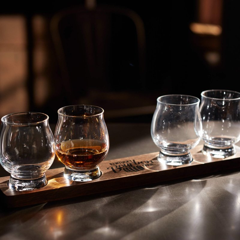 Libbey Signature Kentucky Bourbon Trail Whiskey Tasting Set, 4 Whiskey Glasses with Wood Paddle - FCHF CITY