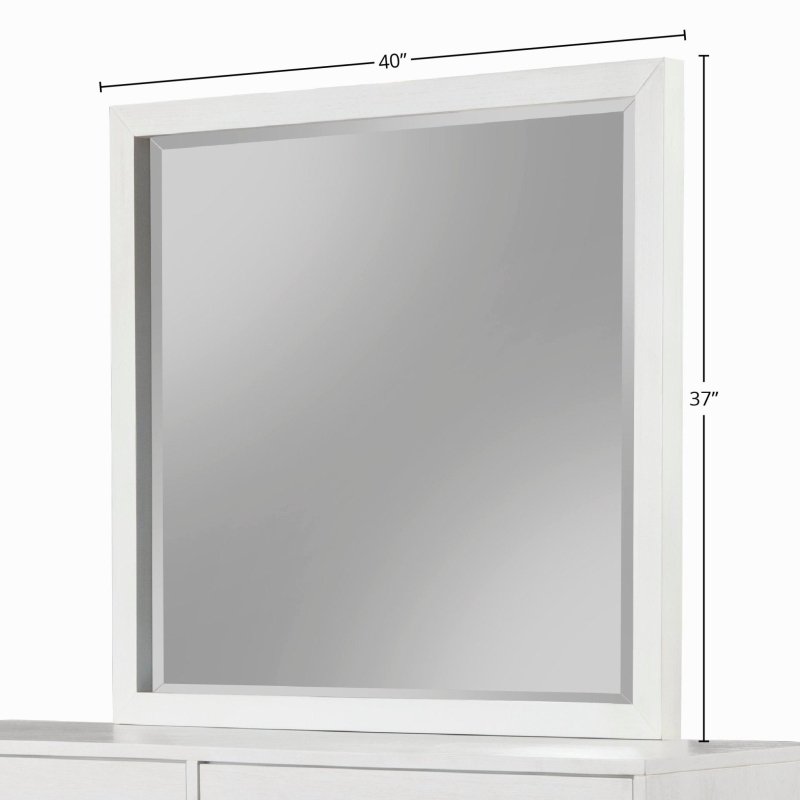 Madelyn Mirror - FCHF CITY