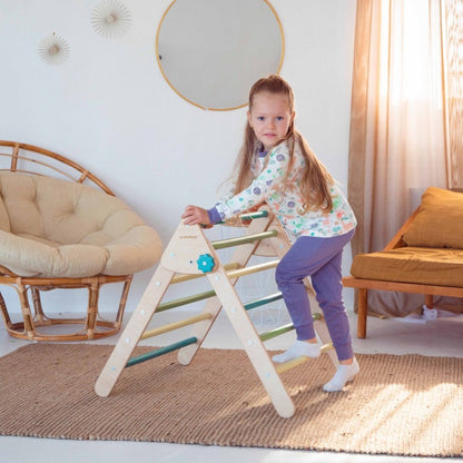 Montessori Foldable Triangle - FCHF CITY
