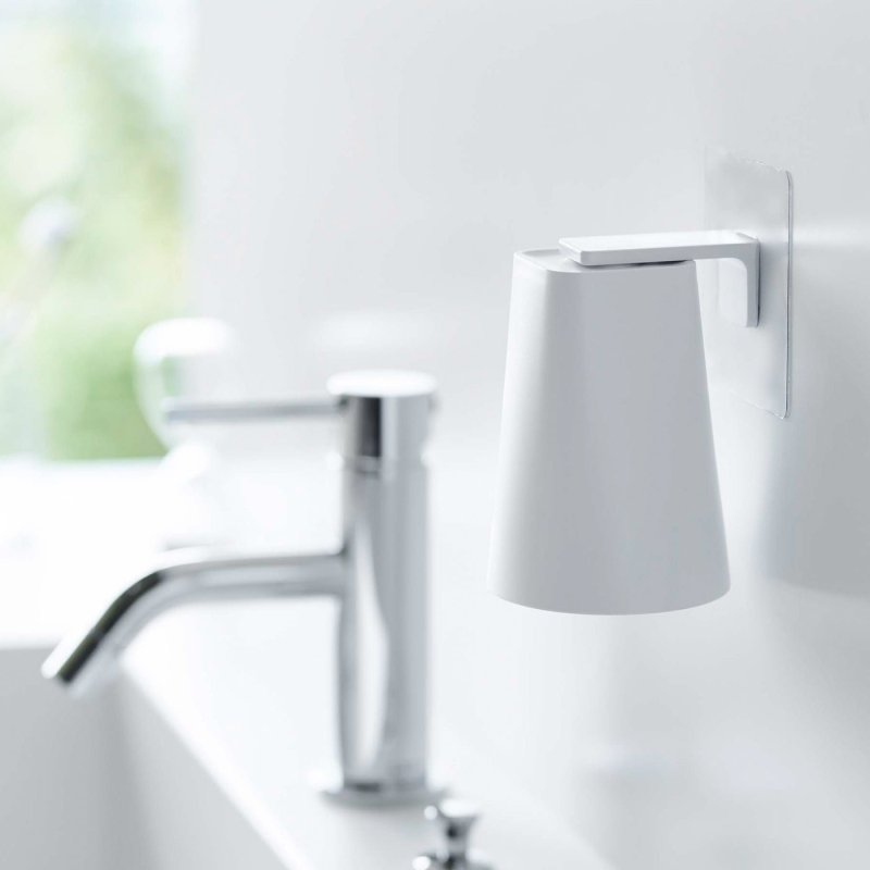 Traceless Adhesive Magnetic Cup - FCHF CITY